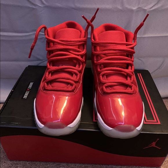 Jordan 11 win like 96 size 9 1/2 SOLD - Picture 3 of 4